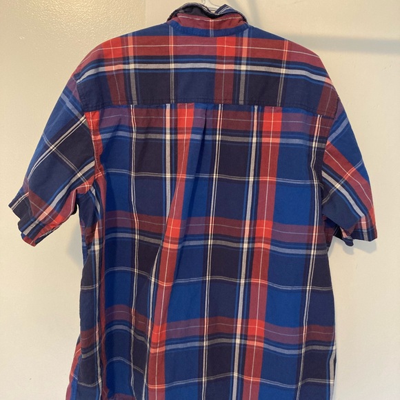 Cherokee checkered short sleeve button up - Picture 4 of 4